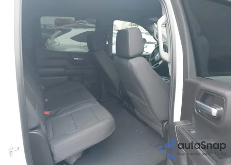 2024 Chevrolet Silverado 1500 4Wd Short Bed Custom Trail Boss z USA, uszkodzony, nr VIN 3GCUDCED5RG378262